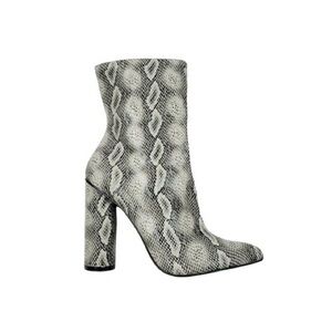 Cape Robbin Snake Boots